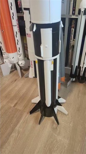 Estes K-29 Saturn 1B, (4) Engine Cluster #modelrockets #flyingmodelrockets #rocketry