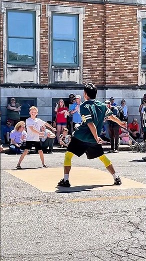 World Stage Breakdancers Bring the Crowd to Their Feet! 🔥🕺