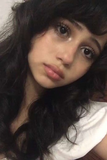 The Glue Song by Beabadoobee: A Lip Sync Experience