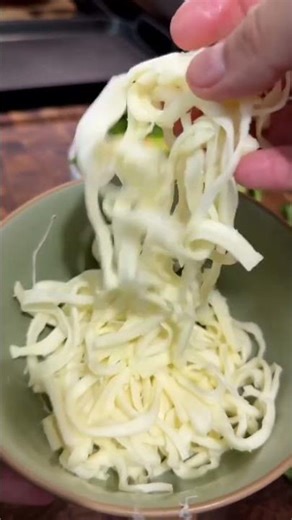 Quesadillas con flor de calabaza y epazote