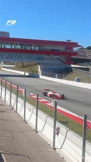 The perfect conditions for F3! ☀️ | FIA Formula 3