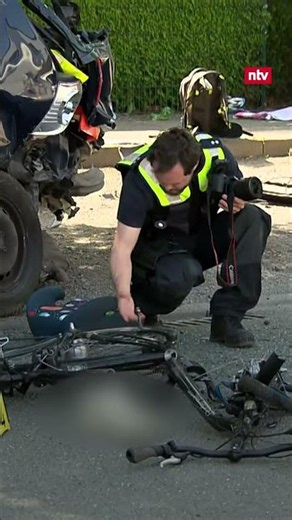 Zwei Kinder sterben bei Schulwegunfall in Dinslaken | #ntv