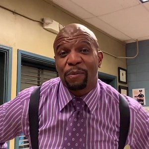 Let's go!!! Lilly Singh and I are hosting the #Verizon360 live stream of this year's #MacysParade. Watch with us Thursday beginning at 9am ET at https://nbc.app.link/Watchlivestream. Sponsored by Verizon | Terry Crews