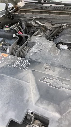 Exploring Vehicle Engine Components in Detail