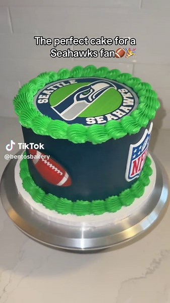 🏈 @Seattle Seahawks #football #brithdayboy #birthdaycake #22 #boy #seahawks #nfl