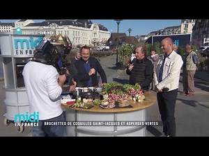 Brochettes de coquilles Saint-Jacques et asperges vertes