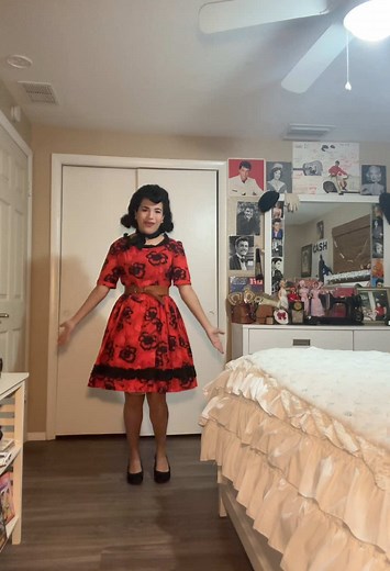 Pineapple Princess Dance in Vintage Hawaiian Outfit