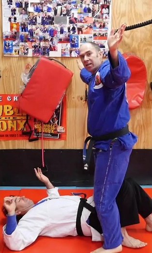 Bear Hug Take Down | Brazilian Jiu-Jitsu (BJJ) Self Defence Technique #BJJ #BrazilianJiuJitsu