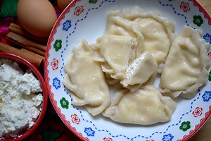 New Recipe: Polish Farmer's Cheese Pierogi {Pierogi z Serem} - Polish Your Kitchen