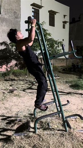 Open gym workout only 8 pull-ups 😭