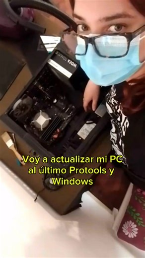 Paulina Chiarantano on Instagram: "ProTools/Windows nuevo, vida nueva 😌🍾 Estoy en plan de hacer algunos videos sobre mantenimiento de sistema y modus operandi de mix. Si tienen alguna pregunta, les escucho en comentarios :) PD: sharaut @lucas___romano que me dio la idea del botón de reset #mixingengineer #homestudio"