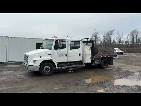 2000 FREIGHTLINER FL50 For Sale