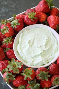 Creamy Pistachio Fruit Dip Recipe - Six Sisters' Stuff