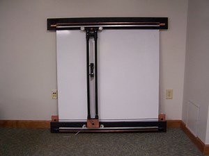 Mechanical White Board