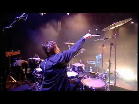 Calvin Harris - I am not alone live @ i-Tunes Festival London 2009