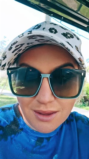 Live claim sale! Freebies with EVERY order!