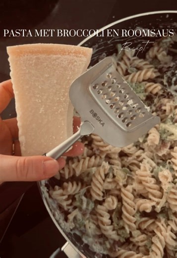 🥦 Pasta met broccoli en roomsaus | #easyrecipe #easyrecipes #recipe #recipesoftiktok #pastarecipe #pastatiktok #discoverunder5k #CapCut