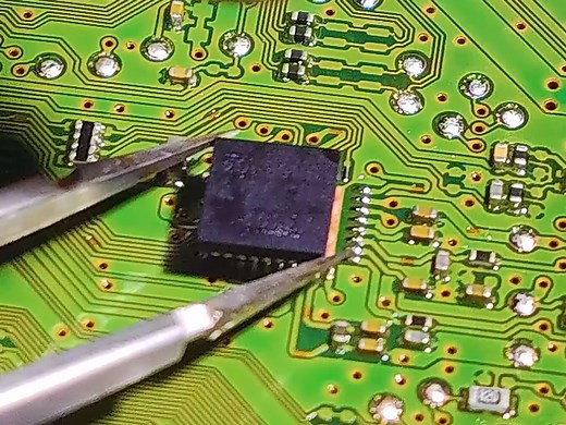 QFN封装芯片焊接更换