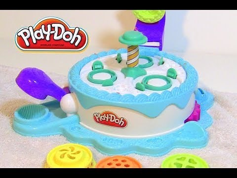 Play-Doh Cake Cupcake Maker Toy Play Set Shoppe