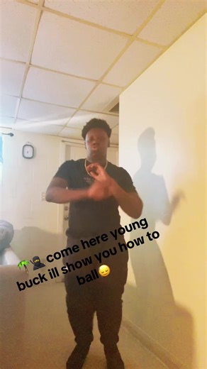 Learn How to Ball with Fun Arrangements