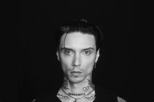 Andy Biersack Unpacks Black Veil Brides’ Latest Song, Shares Hints at New Album – Interview - NewsBreak