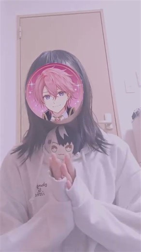 TikTokは、ダンス動画投稿してるよ〜！良ければら調べてみてみてねっ！🥹︎