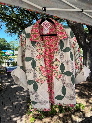 Women's Jacket Made From Vintage Garden Party Quilt - Upcycled, Cozy for Spring - Etsy