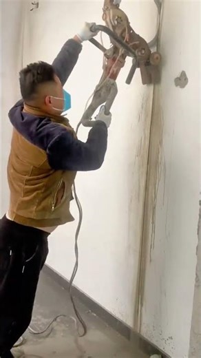 Precision Circular Cutting of Concrete Walls Using Heavy-Duty Industrial Saws