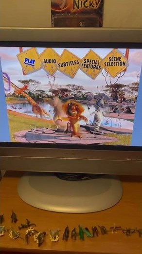 MADAGASCAR ESCAPE 2 AFRICA DVD MAIN MENU (I DON’T OWN ANY COPYRIGHT)