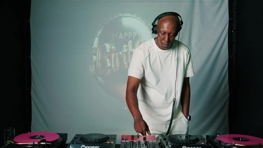 Birthday Mix: Celebrate with Epic Deep House Tunes