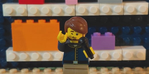 Florida Man visits Bricks and Minifigs to become a master builder