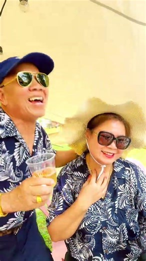 Kiss 💋 for la new year