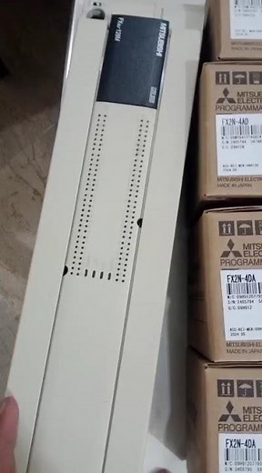 Mitsubishi PLC FX3U-128mr with FX2n-4DA & 4AD Module #industrialautomation #mitsubishi #siemens #diy