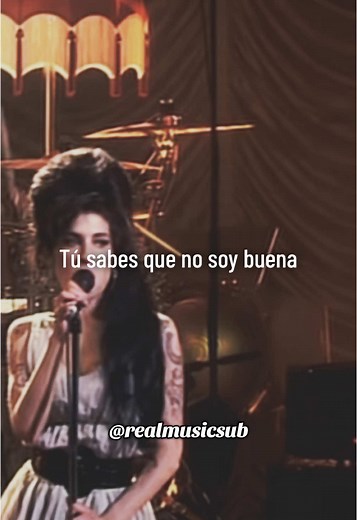 You Know I'm No Good - Amy Winehouse Lyrics Video