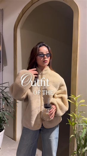 ғʟᴏʀᴀ ᴄʟᴏsᴇᴛ on Instagram: "Teddy jacket🤍"