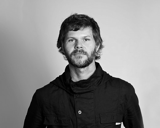 Casey Reas - MIT Center for Art, Science & Technology