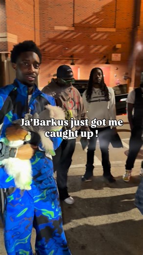 VANITY MAFIA on Instagram: "Listen y’all I can explain @iamdesibanks @navvgreene 🥴😂"