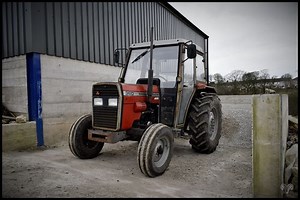 Massey Ferguson 360