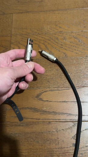 おすすめの充電ケーブル - 強さと便利さを兼ね備えた！