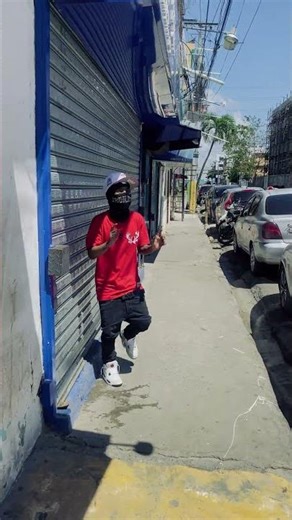 Puntico sintiendo nota con su nuevo tema musical , detrás de cámaras cárter films