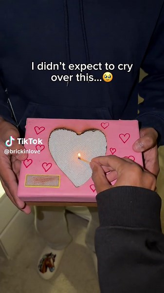 Tag your gf/bf!!💕👀#couple #relationships #love #gf #bf