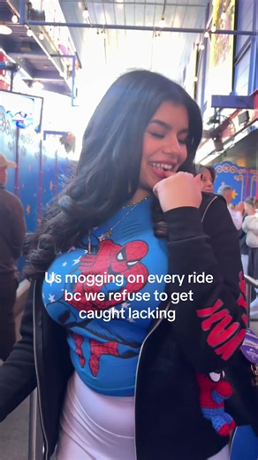 Navigating Universal Studios Rides with Friends