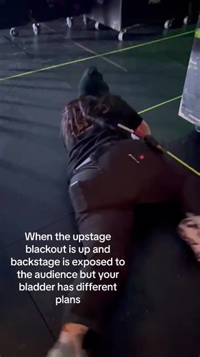 As a person working backstage, I take my job seriously. #dontbeseen #sixthemusical