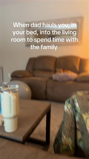 Grumpy Cat's Family Time: Not Impressed