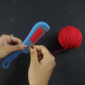 Amazing diy wall hanging craft ideas using wool #woolencraft #wallhanging #deepscraft #howtomake #deepscraft #crafts #diy #homedecor | Deep's CRAFT