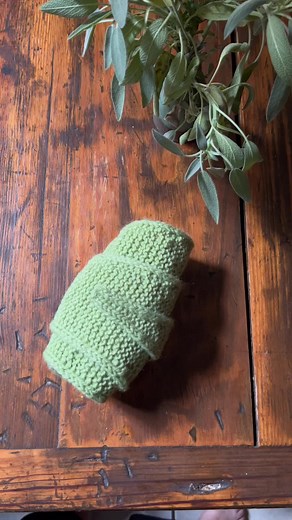 Sophie Scarf Knitting Tutorial by Petit Knits