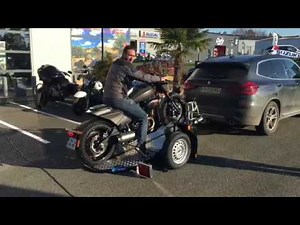 Remorque Abaissante et Pliante COCHET pour Harley FXDR114.