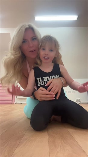 Sienna's Private Dance Lesson Adventure