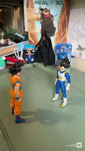 Goku and Vegeta 1-up each other-Stopmotion