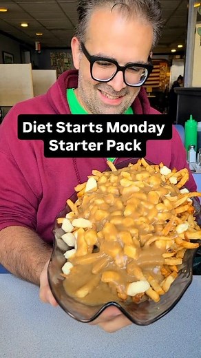 In cold weather, poutine is a very appealing type of dish. It's basically French fries, gravy and cheese curds, and sometimes toppings, so it is definitely a comfort food. I've found a few poutine challenges over the years and this was one of the most filling. #poutine #eatingchallenge #frenchfries #carbs #funny #dietstartsmonday #foodies #travels #newhampshire #eats #localfood #localeats #getit #foodfinds #weekendvibes | Freak Eating